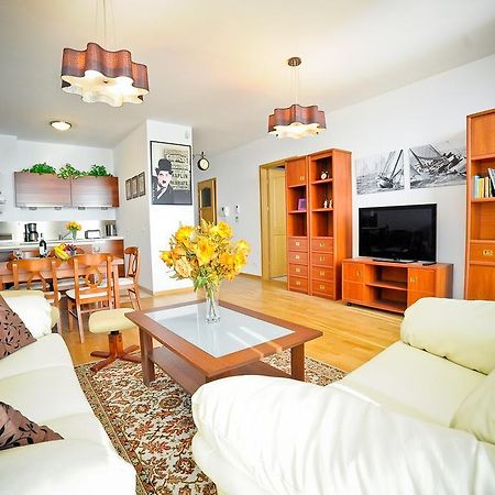 Apartamento Luxury Rockefeller - Sea Towers Gdynia Habitación foto