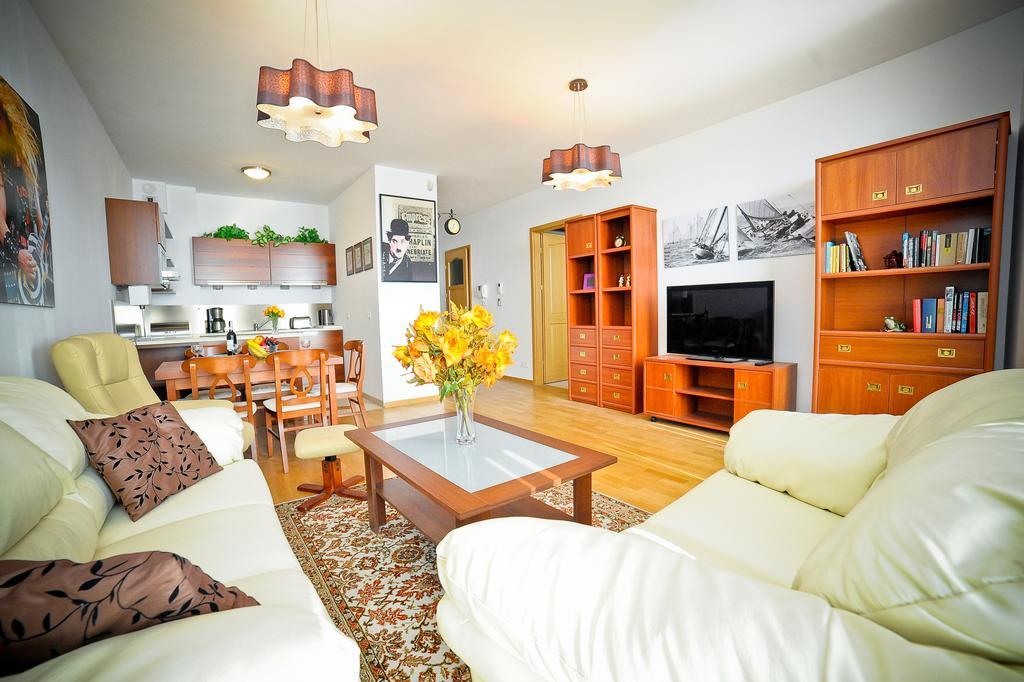 Apartamento Luxury Rockefeller - Sea Towers Gdynia Habitación foto